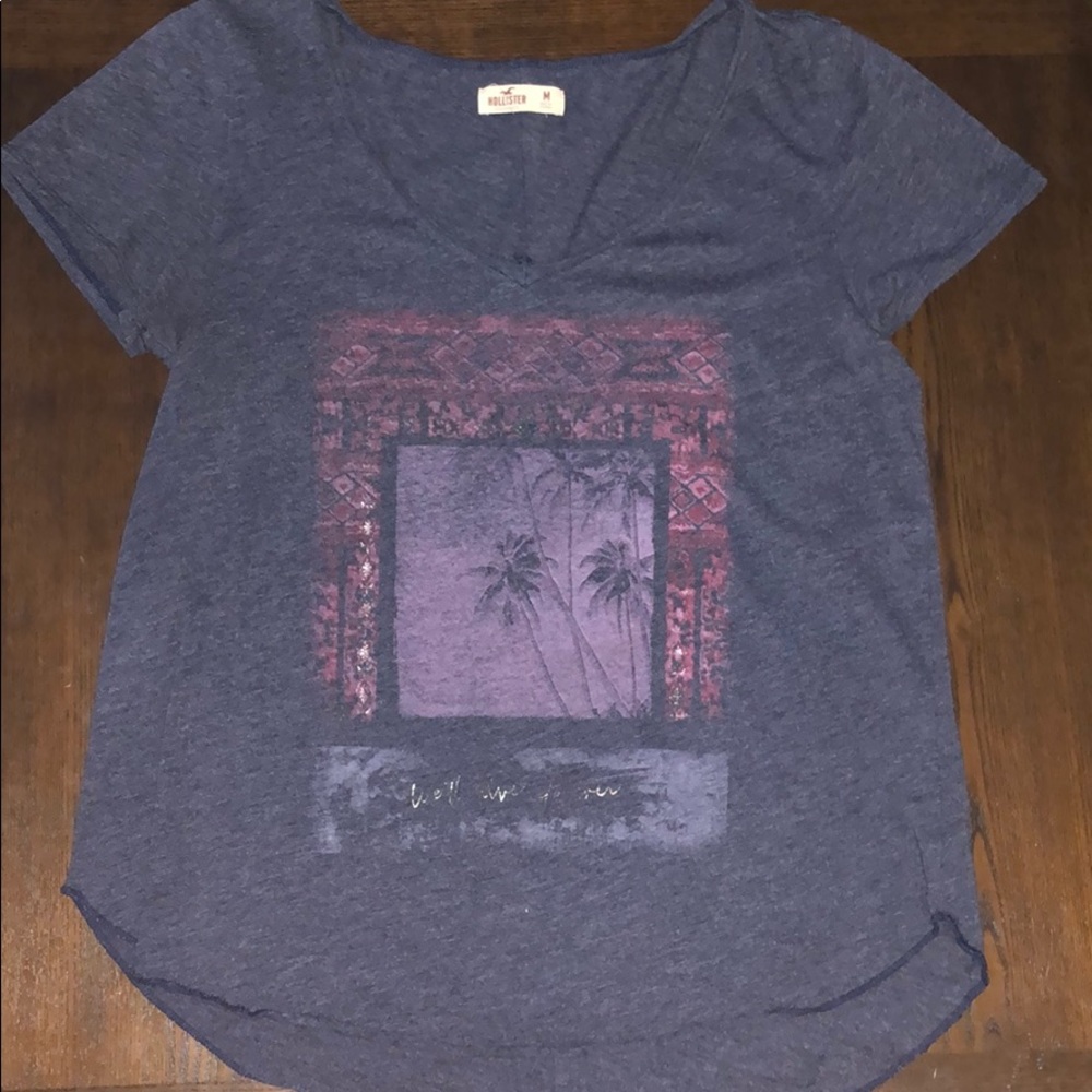 Hollister shirt